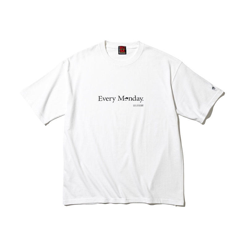 『Ｅｖｅｒｙ　Ｍｏｎｄａｙ』＿ＬＯＧＯ　Ｔシャツ第二版＿ＷＨＩＴＥ　ＸＬサイズ XLサイズ